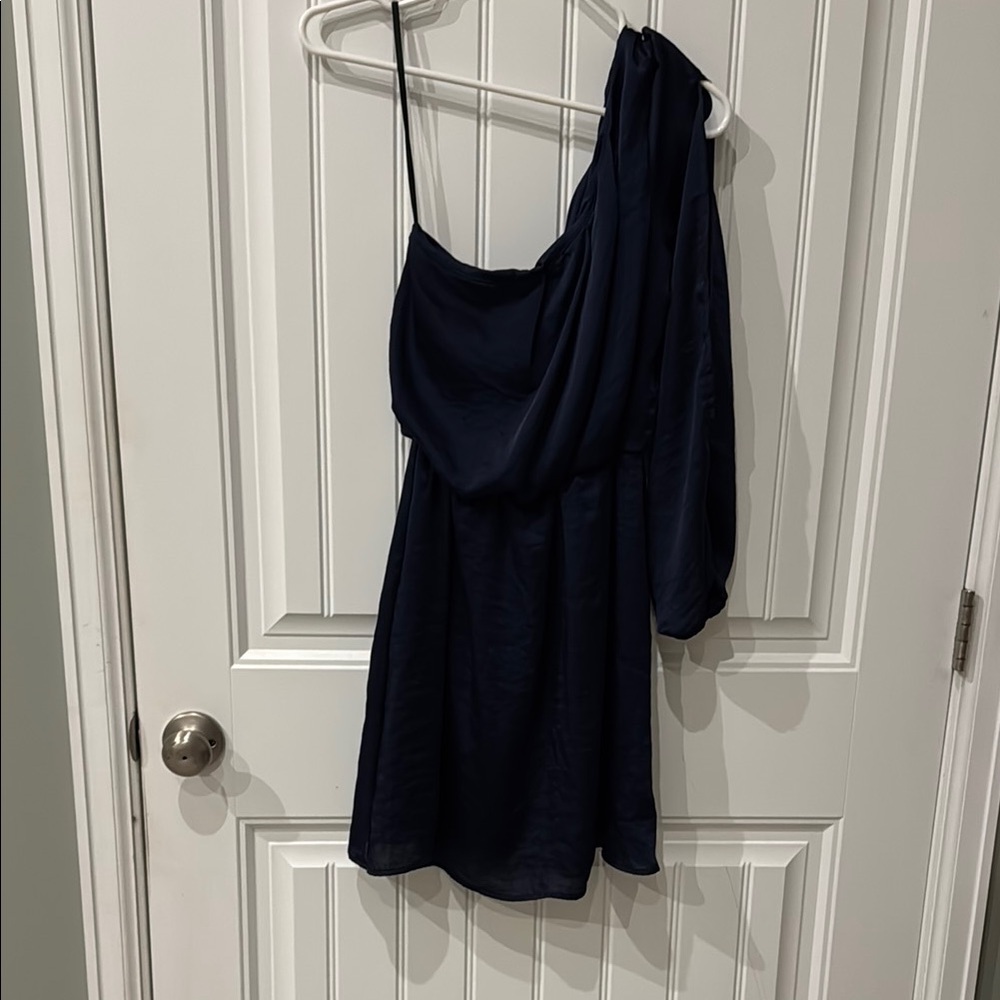 Elegant Navy Blue One-Shoulder Dress